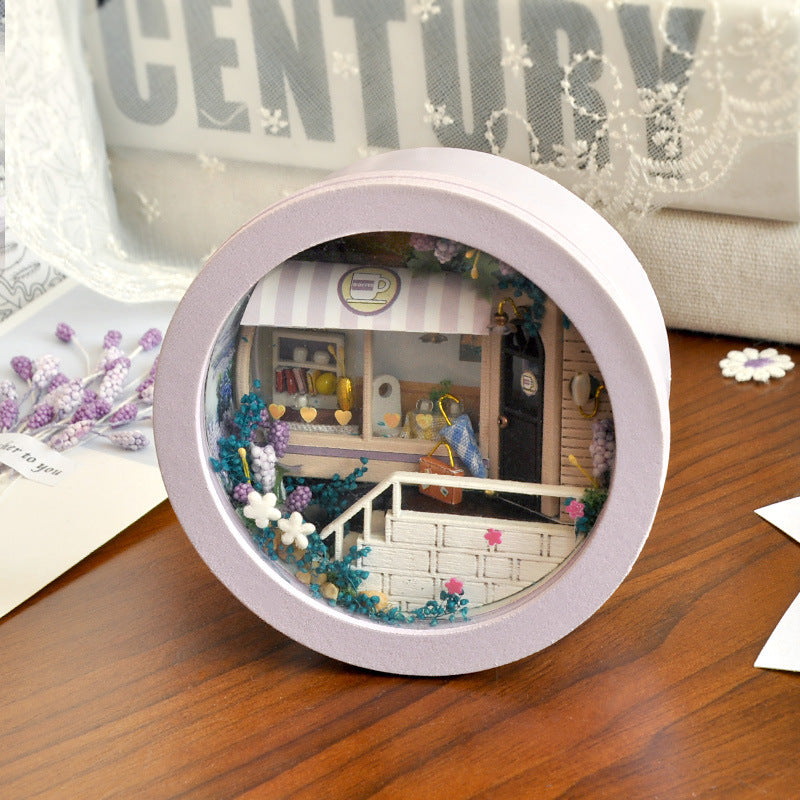 White Assembling a Small House Model Creative Handmade Toy