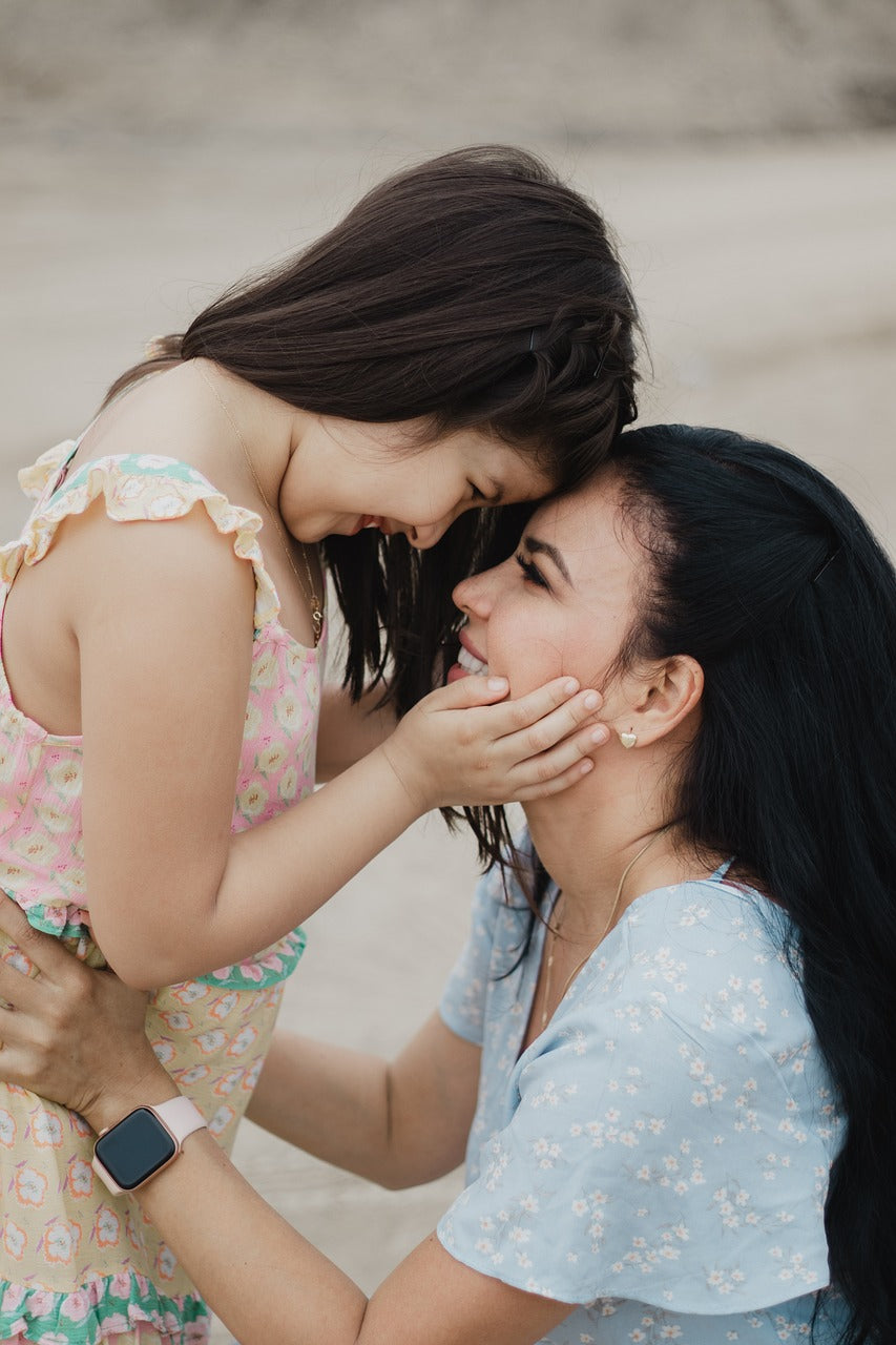 mother_and_daughter