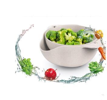 white kitchen strainer with vegetables